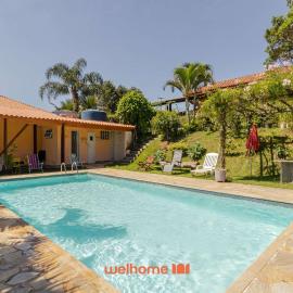 Casa em Igarata com Acesso ao Lago e Piscina