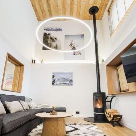 Chalet Charm - Private Mountain Retreat with Sauna, Jacuzzi & Kids Playroom