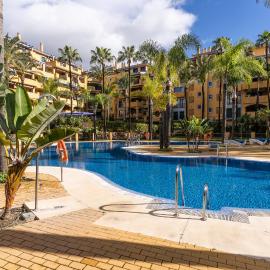 Spacious four bedroom apartment in San Pedro