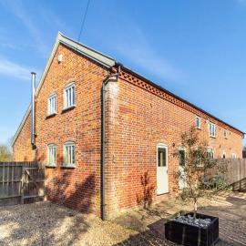 3 Bed in Knodishall oc-wbco