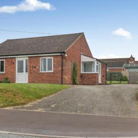 2 Bed in Reedham oc-2378