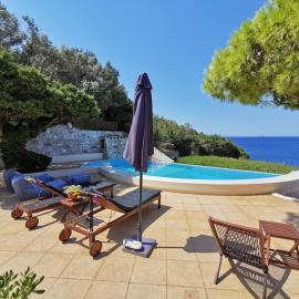 Villa Horizon Bleau by A&D Properties, hotel Szúnióban
