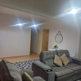 Casa ampla 4 quartos perto ABCZ-Centro-Rodoviária, hotel en Uberaba