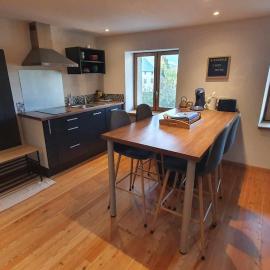 Appartement 4 personnes sur les hauteurs d'Eygliers, hotel a Eygliers