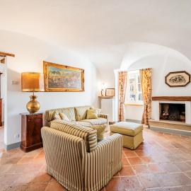 La Meridiana – hotel w mieście Carrù