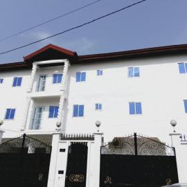 MsSquareGarden, hotel em Douala