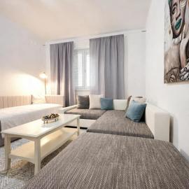 Apartman Cañas Modrá Víla, hotel in Rimavská Sobota