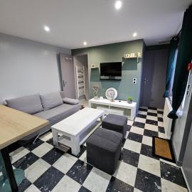 Gite du centre équestre du vimeu, hotel in Friville-Escarbotin
