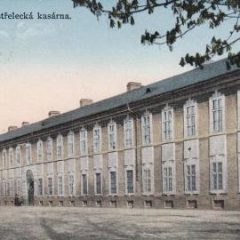 Artillery Barracks Accommodation, hotel in Terezín