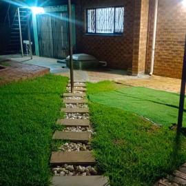 Bushman Kraal Oasis
