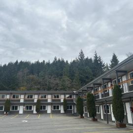 Kitimat में, होटल Chalet Inn