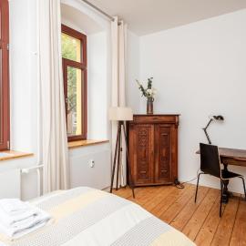 Künstlerzimmer in der Häselburg - das Abstrakte mit Badewanne, hotel a Gera