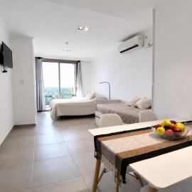 Venezia III- departamento ideal hasta 4 personas, отель в городе Ресистенсия