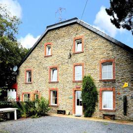Spacious Villa in La Roche en Ardenne