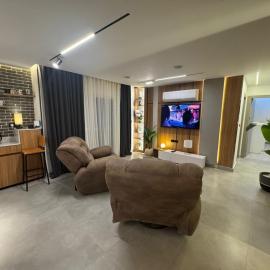 Luxury 2BR Pool View Apartment Hotel Style