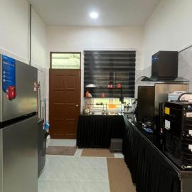 Paradise Homestay Marang, hotel a Marang