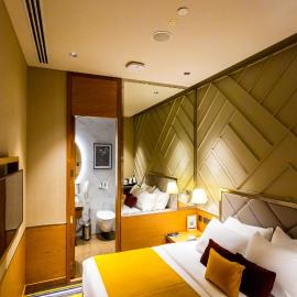 T1 080 Transit Hotel