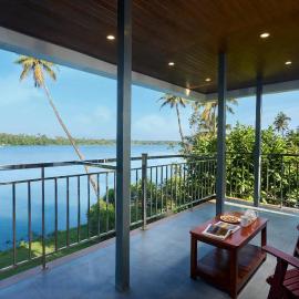 Akanta Cherai Beach Resort