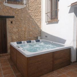 Cayetana Boutique & Jacuzzi Villa