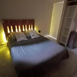 superbe appartement de 40m2 avec parking gratuit sur place, hotel sa Cuisery