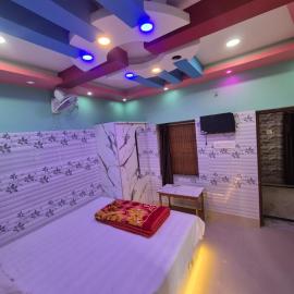 New suvam lodge & hotel, hotel v destinaci mayapur