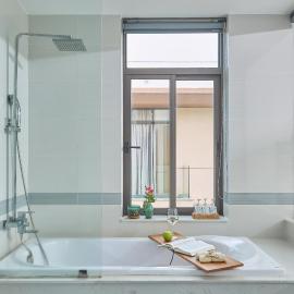 Cam Ranh Sunny 3 Bedroom Villa with Private Pool, hotel in Cam Lâm