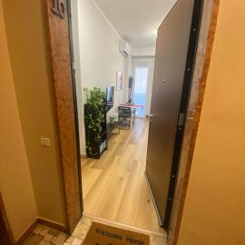 Al 10 del Civico 77, viešbutis mieste Baranzatė