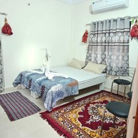 LuxuriousHome's 2 BHK Ground Floor, hotelli kohteessa Nagpur