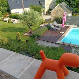 Lili de La LisaThi, hotel u gradu Cruéjouls