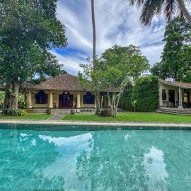 Heenatigala Walawwa - Free Shuttle to Our Private Beach