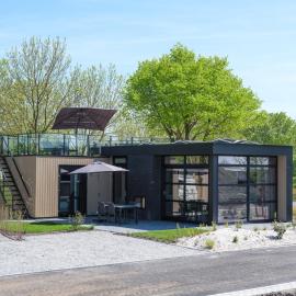 Villa L-Meerzicht | 4 pers. Dakterras, хотел в Воркум