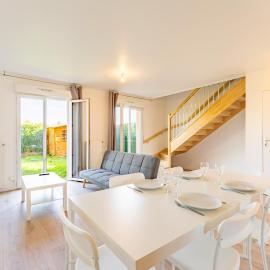 Maison T4 spacieuse avec jardin parking privé, hotel in Plaisance-du-Touch