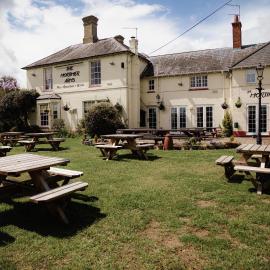 The Mortimer Arms, hotell i Romsey