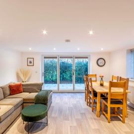 Lincoln Country Cottage Large Garden & Free Parking