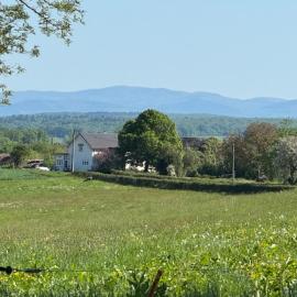 domaine de Marbot、Cronatのホテル