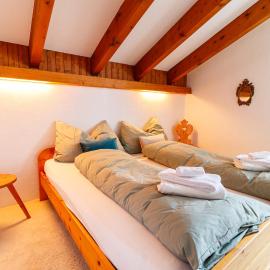 Ferienhaus Grundschera Engadin, hotel v destinácii Brail