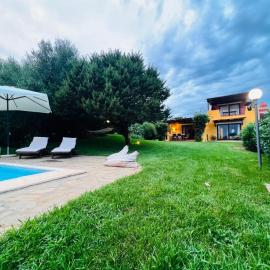 Villa Sole con piscina privata, hotel in Cuile Pazzoni