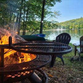 Switch to hosting Peaceful Lakefront Stay, HotTub, Fireplace, Kayaks