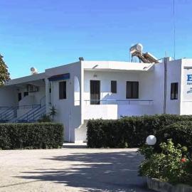 Evi Apartments And Studios: Theologos şehrinde bir otel