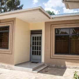 Aiden House Arusha, хотел в Аруша