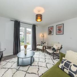 Cosy retreat with outdoor seating - Pass the Keys