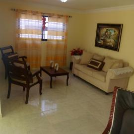 apartamento en reparto los tres ojos, khách sạn ở Ensanche Savica de Mendoza
