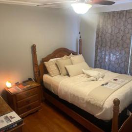Retro Ranchhouse - Private Room 2 - private room in shared home space