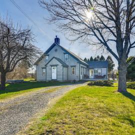 Quiet Waterfront Home: Ideal Maine Escape!