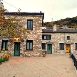 HerbStone Lodges