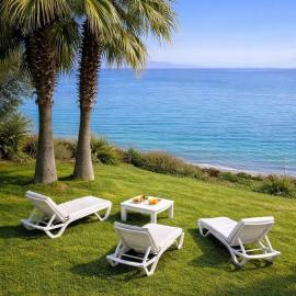 Beachfront Duplex 3-BR in Pelitköy, Beach Access, Hotel in Burhaniye