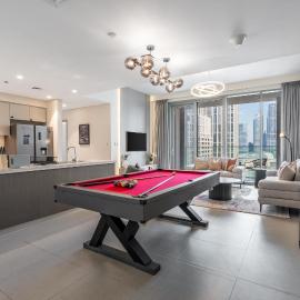the London Condo - Executive 4BR Pad - Burj Khalifa & Fountain View, hotell Dubais