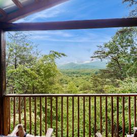 Secluded Home Sleeps 6 Mtn Views Dog Welcome