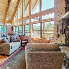 Hillside Cabin Sleeps 10 Hot Tub Stunning Views