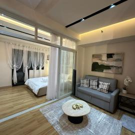 Mitzis Place at Twinlakes Belvedere Tower 1